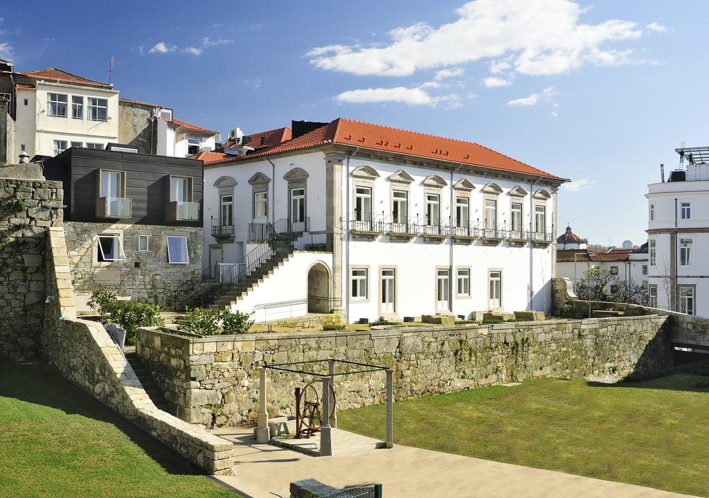 Condes De Azevedo Palace Oporto